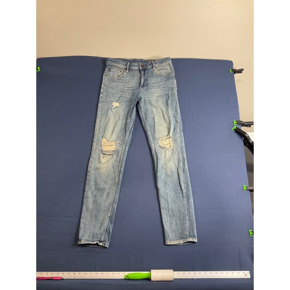 ASOS Mens Slim Fit Distressed Ripped Knee Light Wash Blue Denim Jeans 32x32